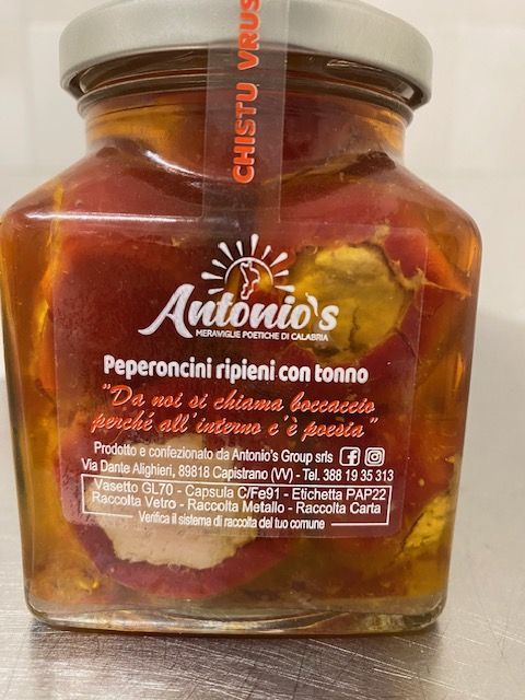Peperoncini ripieni con tonno