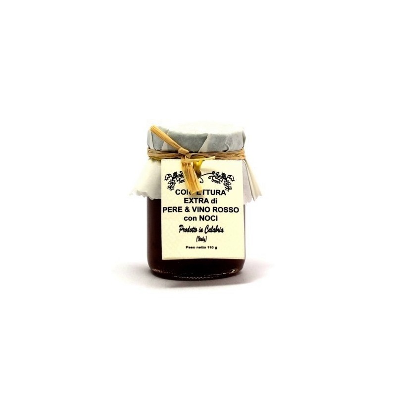Pere al vino rosso con noci